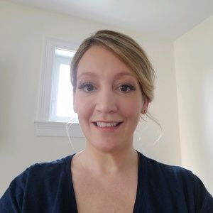 Meet your Posher, Kelli